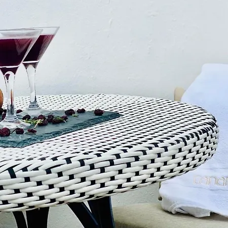 Canaryislandshost L The Secret Playa Honda (Lanzarote)