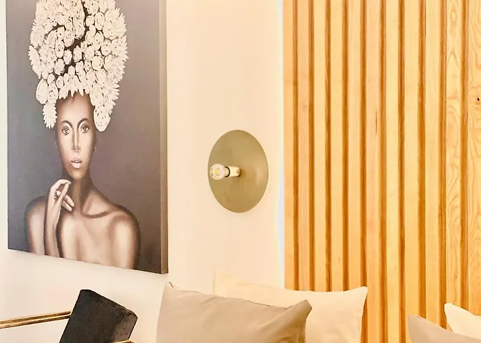 Canaryislandshost L The Secret Playa Honda (Lanzarote)