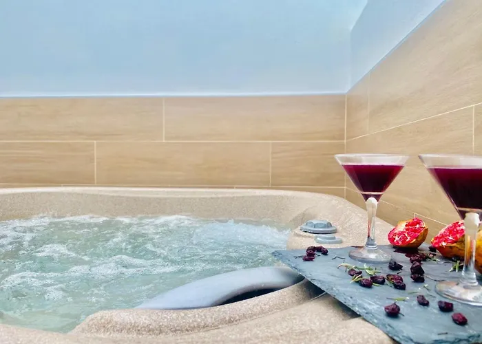 Canaryislandshost L The Secret *